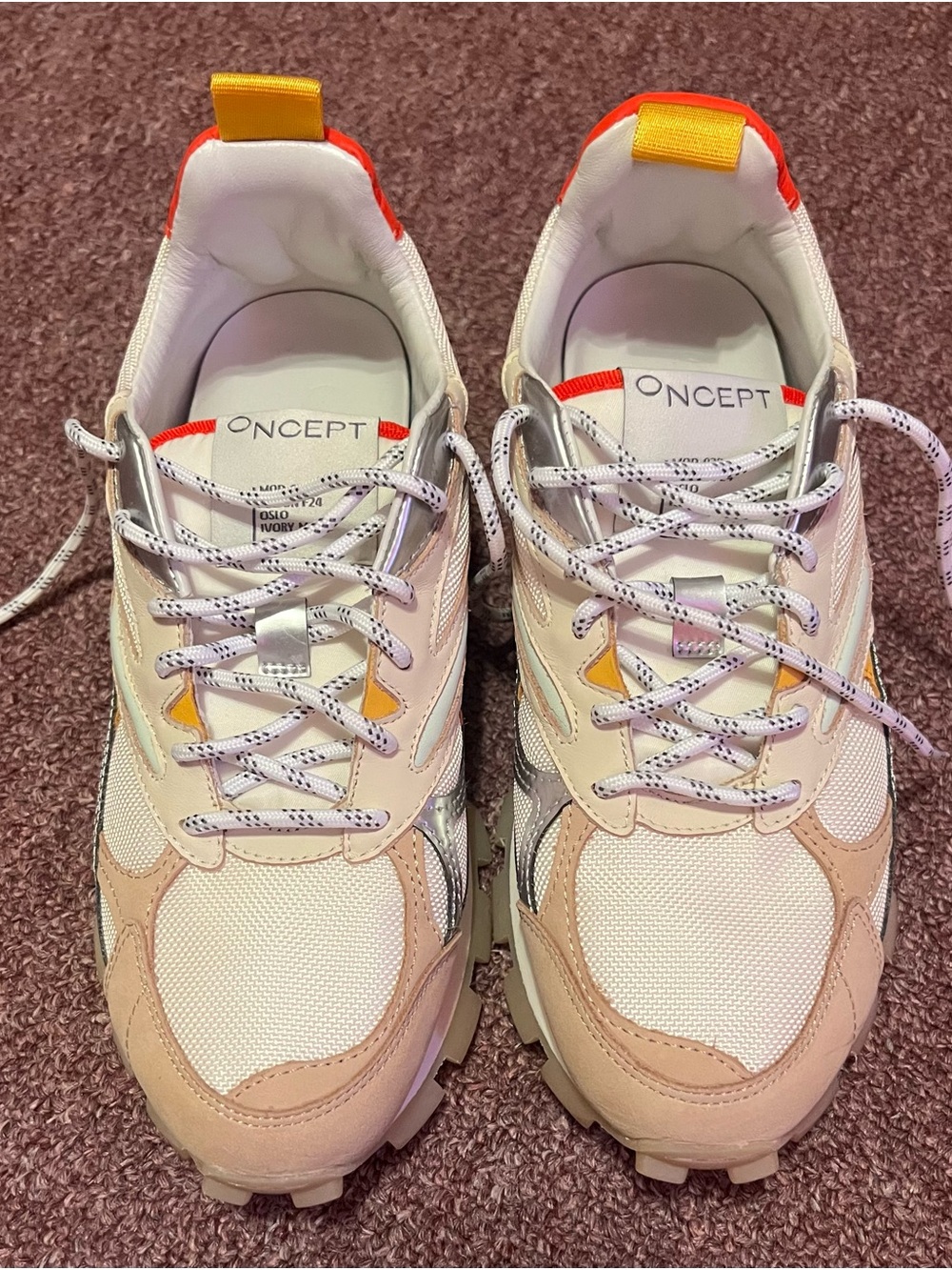 Oncept Oslo Ivory Moon Women’s White & Beige Sneakers